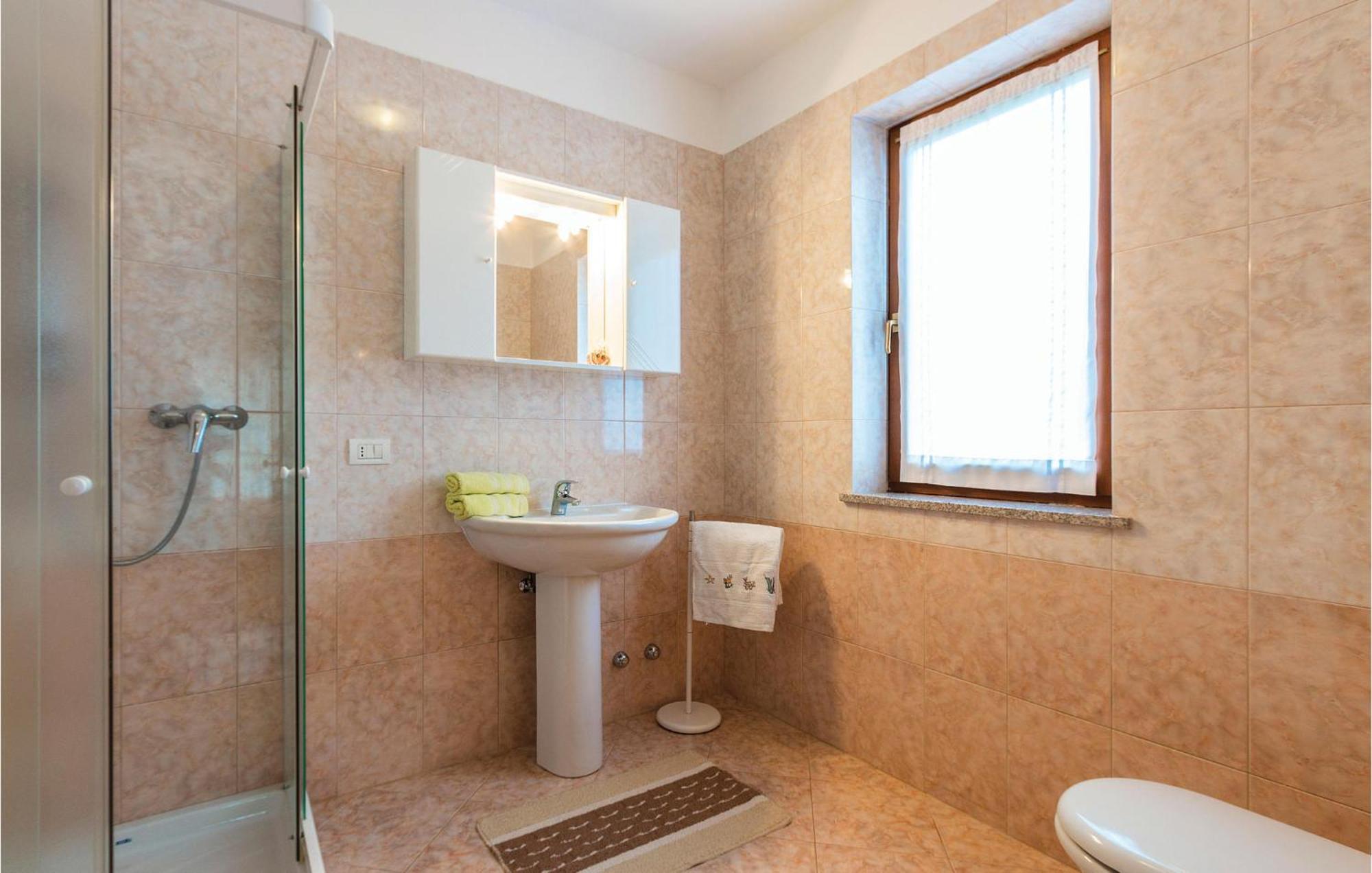 Gorgeous Apartment In Fazana With Wifi Luaran gambar